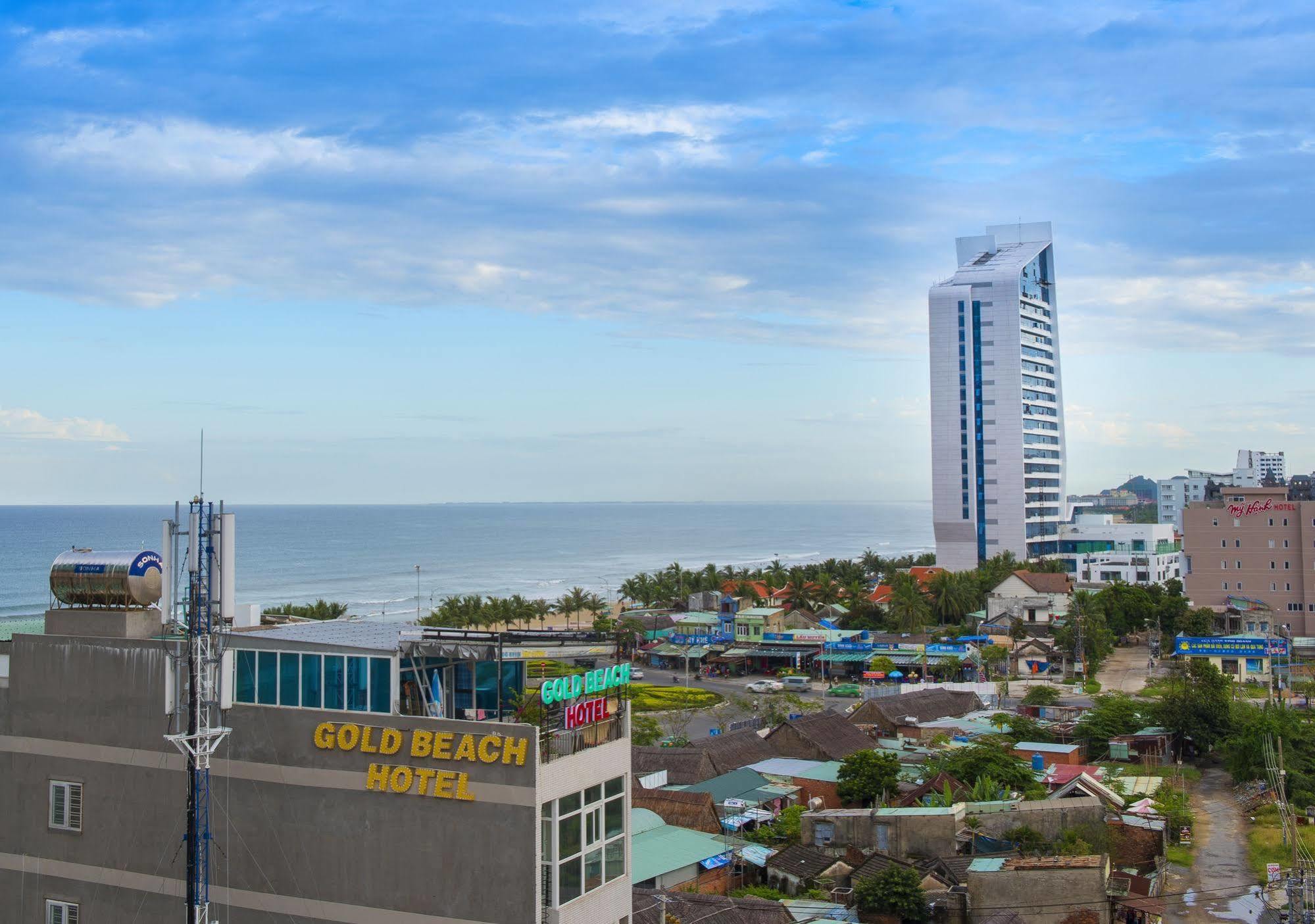 Twilight Beach Hotel Danang Exterior photo